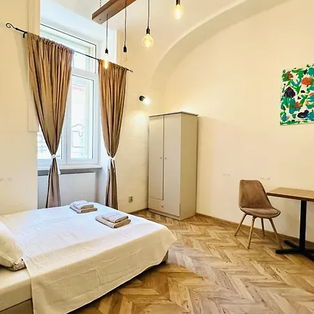 Apartman Hlavna With Parking *