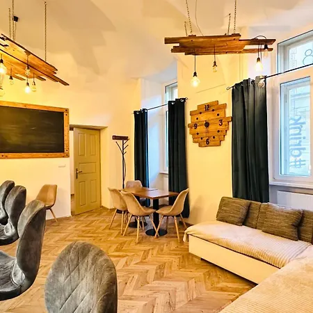 Hlavna With Parking Apartman Kassa